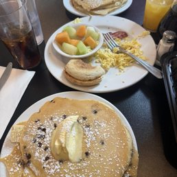 Chocolate chip pancakes Grilled English muffin Fresh fruit Crisp bacon Chocolate chip pancakes Grilled English muffin Fresh fruit Crisp bacon