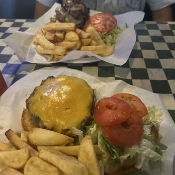 RG Burgers & Grill - RG's Cheeseburger - Burgers Near Me - Denton, Texas RG Burgers & Grill - RG's Cheeseburger - Burgers Near Me - Denton, Texas