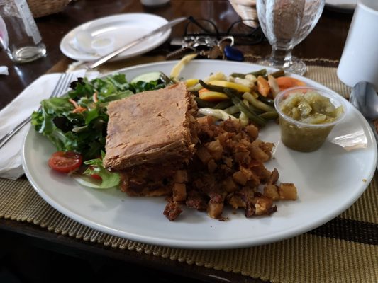 La Roche à Veillon resto/théâtre by null