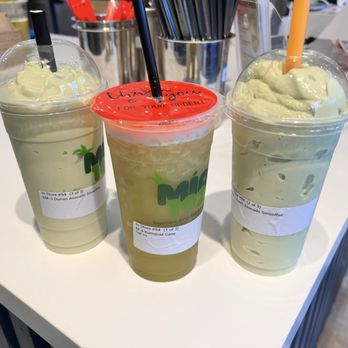 Mía 102 - avocado with durian smoothie, sugarcane juice with kumquat and fresh avocado - Juice Bars & Smoothies Near Me - Portland, Oregon Mía 102 - avocado with durian smoothie, sugarcane juice with kumquat and fresh avocado - Juice Bars & Smoothies Near Me - Portland, Oregon