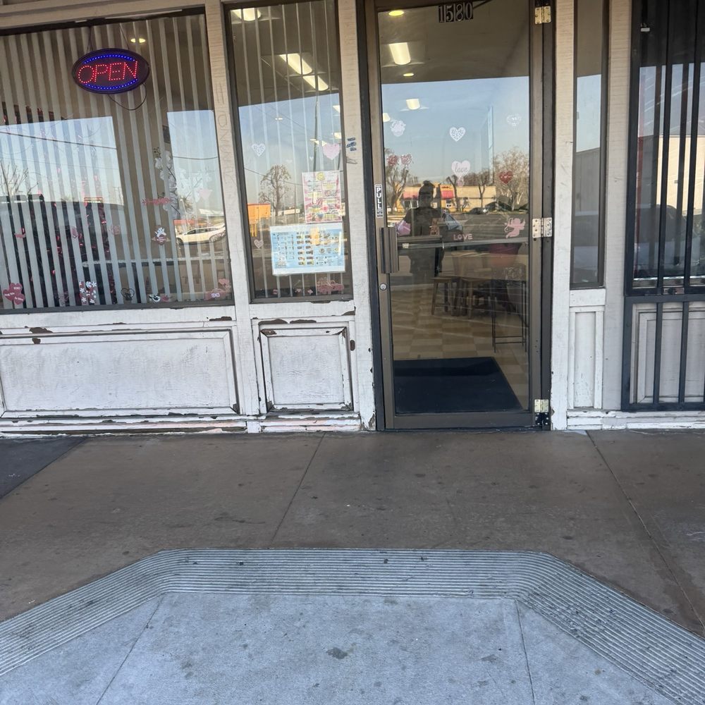 Jumpstart Nutrition - Walking in to pick up! - Coffee & Tea Near Me - Fresno, California Jumpstart Nutrition - Walking in to pick up! - Coffee & Tea Near Me - Fresno, California