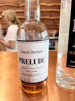 Five Points Distilling / Lone Elm Whiskey by null