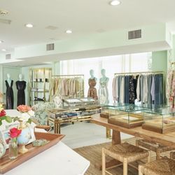 Beach Boutique - Upscale Retail Store