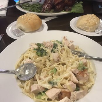 Frisella's Roastery - Alfredo with broccoli - Barbeque Near Me - Glendora, California Frisella's Roastery - Alfredo with broccoli - Barbeque Near Me - Glendora, California