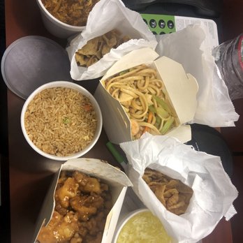 China Town Restaurant - Sesame Chicken, Hot and Sour Soup, 34. Lo Mein Lunch Combo, Egg Drop Soup, Fried Rice - Chinese Near Me - Bedford, Texas