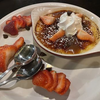 Gina's Italian Restaurant - Creme brulee - Italian Near Me - Arroyo Grande, California Gina's Italian Restaurant - Creme brulee - Italian Near Me - Arroyo Grande, California