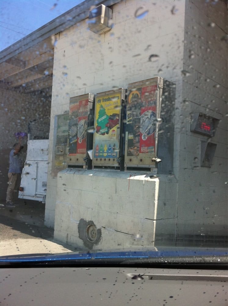 R B I SELF SERV CARWASH NO 2 Car Wash 4614 Rosemead Blvd, Pico