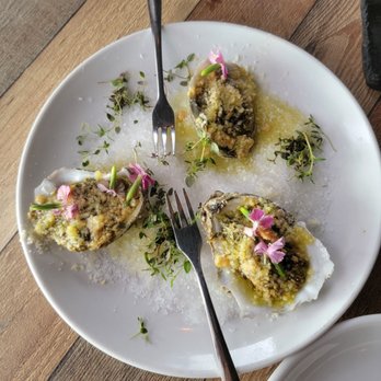 Beeside Balcony - Oyster appetizer - Mediterranean Near Me - Del Mar, California Beeside Balcony - Oyster appetizer - Mediterranean Near Me - Del Mar, California