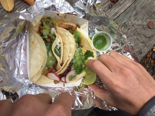 Don Panchito Taco truck by null