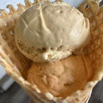 Cowlick's Ice Cream - 1 scoop chai, 1 scoop pumpkin in a fresh waffle cone. Delish! - Ice Cream & Frozen Yogurt Near Me - Fort Bragg, California Cowlick's Ice Cream - 1 scoop chai, 1 scoop pumpkin in a fresh waffle cone. Delish! - Ice Cream & Frozen Yogurt Near Me - Fort Bragg, California