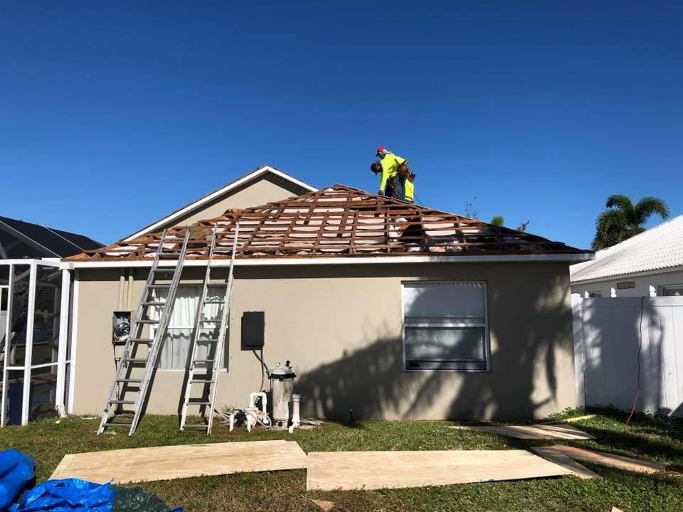 REYNOLDS ROOFING, EXTERIORS & COATING Updated September 2024 807 E