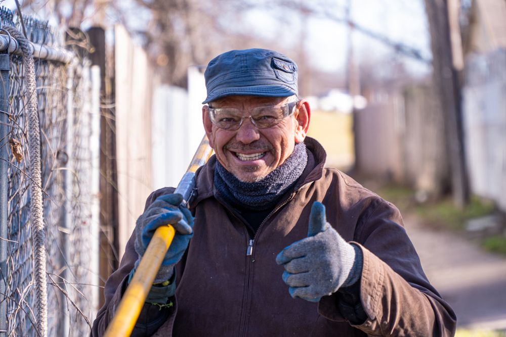 Ayala's Landscaping & Tree Service - tree service in Dallas, TX