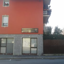 Gelato Artigianale Rubis - Esterno della gelateria