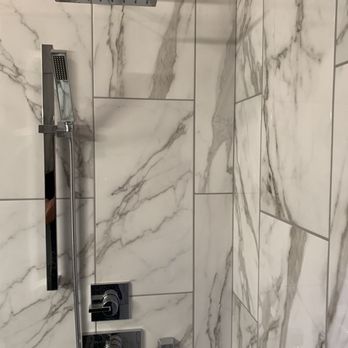 Floor Zone - New modern sprayer with rainfall shower head - Flooring Near Me Floor Zone - New modern sprayer with rainfall shower head - Flooring Near Me