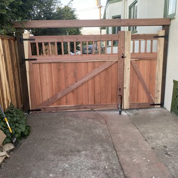 RG Fence & Gate Solutions - Piano key gate - back - Fences & Gates Near Me