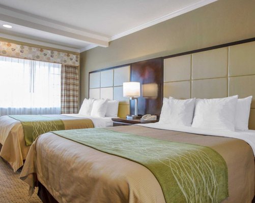 Comfort Inn Carmel By the Sea by null