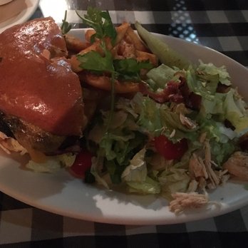 The Kettle - Diners Near Me - Manhattan Beach, California