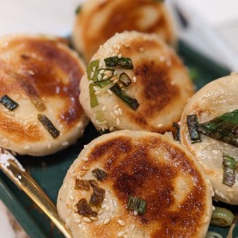 Supreme Dumplings - Pan fried supreme pork buns - Shanghainese Near Me - Bellevue, Washington Supreme Dumplings - Pan fried supreme pork buns - Shanghainese Near Me - Bellevue, Washington