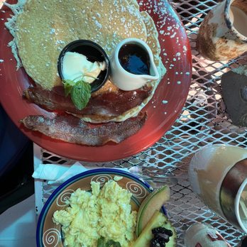 The Parkhouse Cafe - Triple Deuce - American Near Me - Springdale, Utah