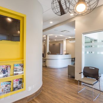 Nicholas Poirier - Clinique Poirier Centre Dentaire - Accueil - Cosmetic Dentists Near Me - Salaberry-de-Valleyfield, Quebec Nicholas Poirier - Clinique Poirier Centre Dentaire - Accueil - Cosmetic Dentists Near Me - Salaberry-de-Valleyfield, Quebec