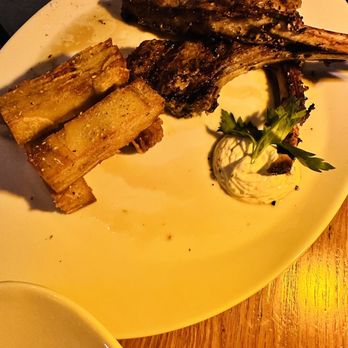 Almyra - Greek Near Me - Philadelphia, Pennsylvania