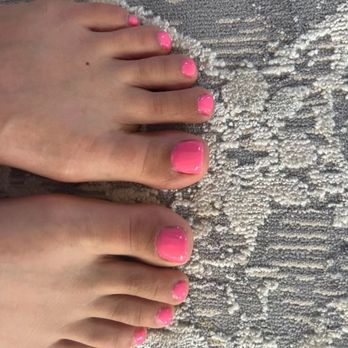 Chavela's Nails - Beautiful pedi with pink gel polish - Nail Technicians Near Me - Gilroy, California Chavela's Nails - Beautiful pedi with pink gel polish - Nail Technicians Near Me - Gilroy, California