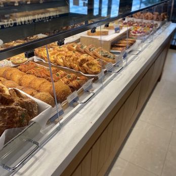 Paris Baguette - Bakeries Near Me - Hilton Head, South Carolina