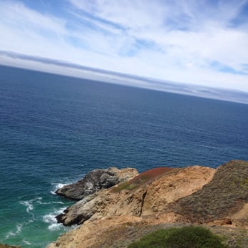 Devil's Slide Coastal Trail - View from parking lot - Hiking Near Me - Pacifica, California