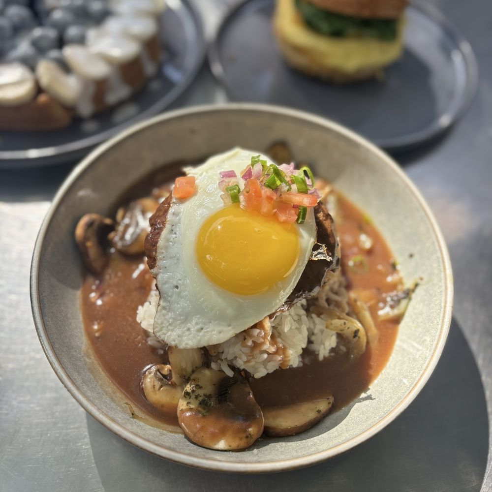 Bogart's Cafe - Best Loco Moco - Breakfast & Brunch Near Me - Honolulu, Hawaii Bogart's Cafe - Best Loco Moco - Breakfast & Brunch Near Me - Honolulu, Hawaii