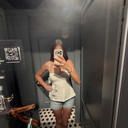 Hollister - Dressing room