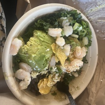 Chopt Creative Salad Co. - Warm chicken tikka salad with marinated kale greens. I added the shrimp - Salad Near Me - New York, New York Chopt Creative Salad Co. - Warm chicken tikka salad with marinated kale greens. I added the shrimp - Salad Near Me - New York, New York