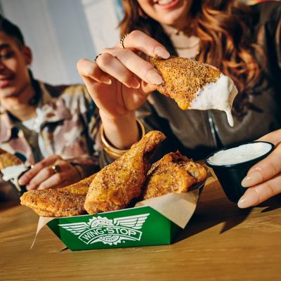 Wingstop by null