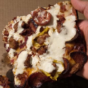 One Pie Pizza - QTR Sheet (6 slices) Three Little Pigs [+banana peppers & ricotta cheese; LIGHT WELL DONE bake]: Ricotta adds great flavor and creaminess! - Pizza Near Me - West Seneca, New York