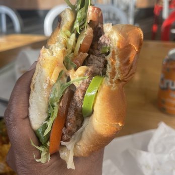 iniBurger - Spicy beef burger - Burgers Near Me - Fremont, California iniBurger - Spicy beef burger - Burgers Near Me - Fremont, California