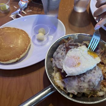 Stacks On Route 66 - CHICAGO SKILLET - American Near Me - Glendora, California Stacks On Route 66 - CHICAGO SKILLET - American Near Me - Glendora, California