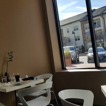 407 Cafe - Window shot - Cafes Near Me - Orlando, Florida