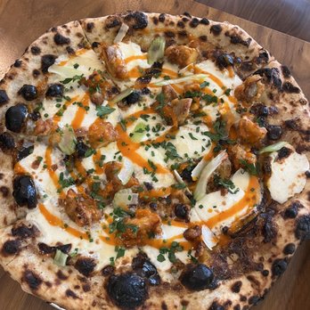Strangebird - Buffalo chicken pizza, GET THIS - Breweries Near Me - Rochester, New York Strangebird - Buffalo chicken pizza, GET THIS - Breweries Near Me - Rochester, New York