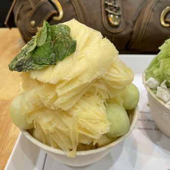 Oakobing - Single Melon Shaved Ice - Shaved Ice Near Me - Los Angeles, California