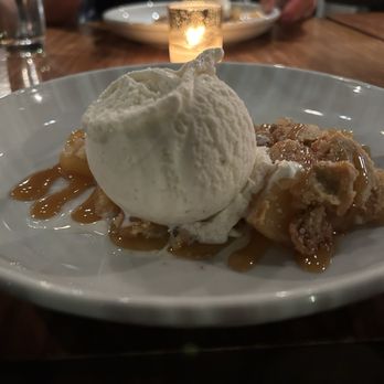 STK Steakhouse - Baked apple crumble - Steakhouses Near Me - Chicago, Illinois STK Steakhouse - Baked apple crumble - Steakhouses Near Me - Chicago, Illinois