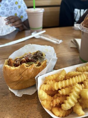 Shake Shack San Marcos by null