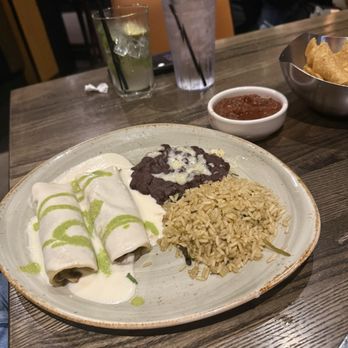 Cantina Laredo - Spinach enchiladas - Mexican Near Me - Sandestin, Florida