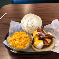 Smokin' Eddies BBQ - Big will's burger