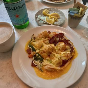 Commons Club - Wine Bars Near Me - New Orleans, Louisiana Commons Club - Wine Bars Near Me - New Orleans, Louisiana