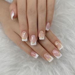 Sierra Nails
