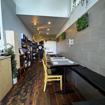 Akira Japanese Restaurant - Japanese Near Me - Honolulu, Hawaii