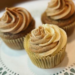 Opal's Paradise - Vegan chocolate cupcakes with buttercream frosting