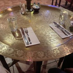 Salon Mogador - Table