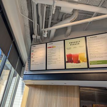 Shake Shack Irvine Spectrum - Burgers Near Me - Irvine, California Shake Shack Irvine Spectrum - Burgers Near Me - Irvine, California