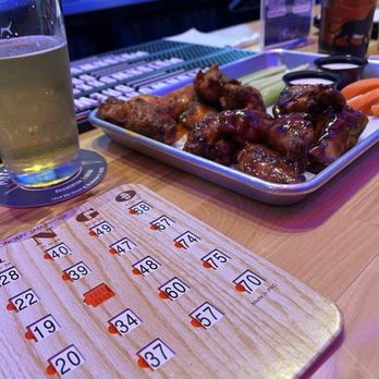 Motorworks Brewing Orlando - Wings and bingo! - Breweries Near Me - Orlando, Florida Motorworks Brewing Orlando - Wings and bingo! - Breweries Near Me - Orlando, Florida