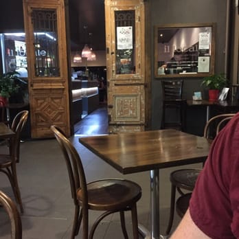 Il Locale - Italian Near Me - Rosalie, QLD